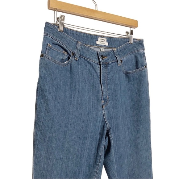 LL Bean Favorite Fit Straight Leg Jeans - Picture 3 of 13